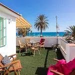 Sea & Wave Al Rolo Beach Apartment