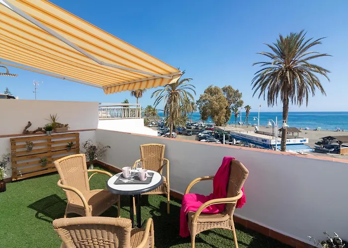Sea & Wave Al Rolo Beach Apartment